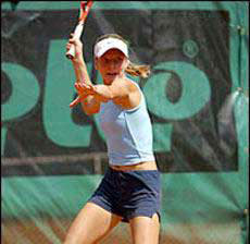 Karatantcheva Storms ITF Event Final