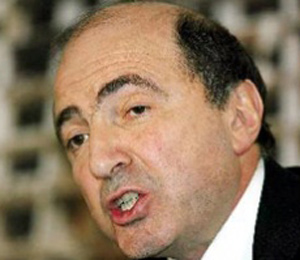 Exiled Russian Oligarch Draws Kremlin's Ire