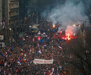 Thousands Join Serb Kosovo Rally