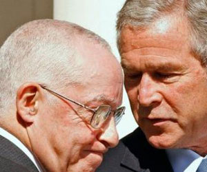 Bulgaria US Attorney General Michael Mukasey Faints during Speech: US Attorney General Michael Mukasey Faints While Giving Speech