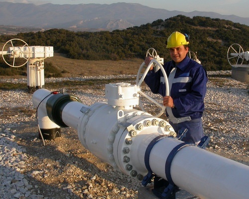 Bulgaria Russian Gas Supplies to Bulgaria Restored to 80%: Russian Gas Supplies to Bulgaria Restored to 80%