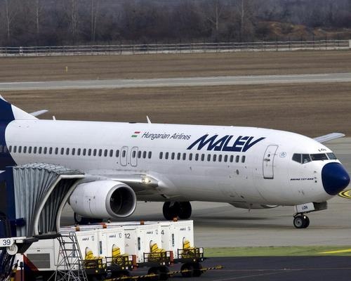 Malev Airlines Plane Makes Emergency Landing in Bulgaria: Malev Airlines Plane Makes Emergency Landing in Bulgaria