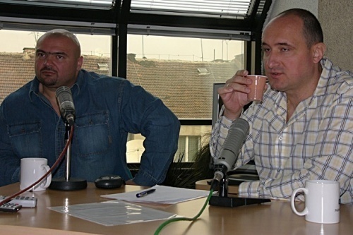 Bulgaria Alleged Mafia Bosses Remain in Jail despite Immunity: Bulgaria Alleged Mafia Bosses Remain in Jail despite Immunity