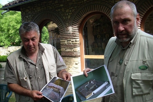 Bulgaria: Bulgarian Archaeologists Find Remains of Medieval Book in Veliko Tarnovo