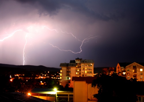 Bulgaria: Bulgaria Emergency Ministry Warns about Thunderstorms