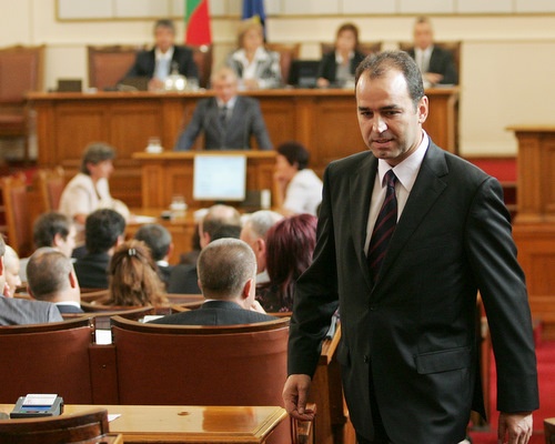 Bulgaria: Bulgaria Central Bank Governor Swears in for Second Term