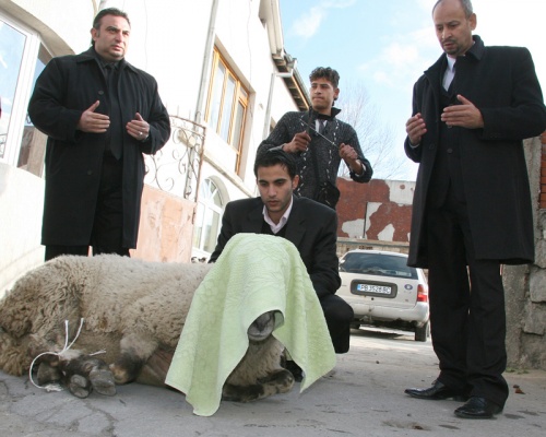 Bulgaria: Crisis Causes Collapse of Bulgaria Kurban Bairam Market