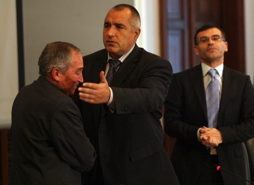 Bulgaria PM Aims to Give Christmas Bonus to Poor Pensioners: Bulgaria PM Aims to Give Christmas Bonus to Poor Pensioners