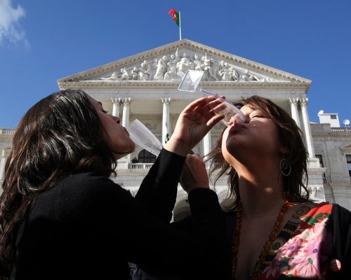 Bulgaria: Portugal's Parliament Backs Same-Sex Marriage Law