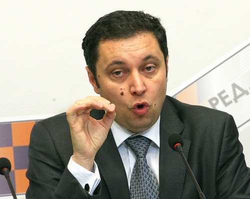 Bulgaria: Small Opposition Party Sets out to Topple Bulgaria Govt