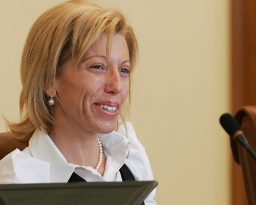 Bulgaria: Rumiana Jeleva Remains Bulgaria's Foreign Minister after Gaffe