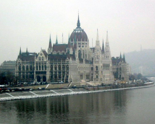 Bulgaria: Bulgaria PM Heads for EU Energy Security Summit in Budapest