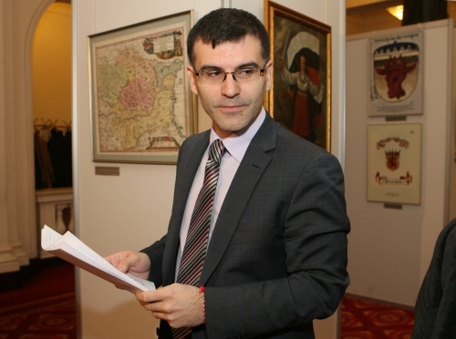 Bulgaria: Bulgaria Finance Ministry Criticized for Cutting Food Vouchers