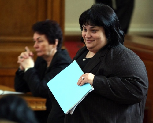 Bulgaria GERB Resuscitates Voting Abroad Ban: Bulgaria GERB Resuscitates Voting Abroad Ban