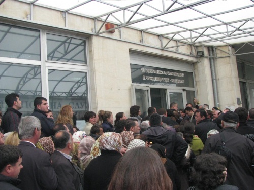 Bulgarian Interior Stirs More ID Issuing Confusion: Bulgarian Interior Stirs More ID Issuing Confusion