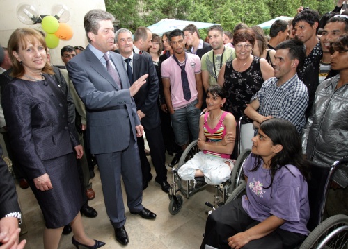 Bulgarian President Hosts Orphan High-School Prom: Bulgarian President Hosts Orphan High-School Prom