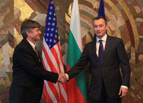 Bulgaria: FM: Suggestion for Russian Missiles in Bulgaria Must Be Joke