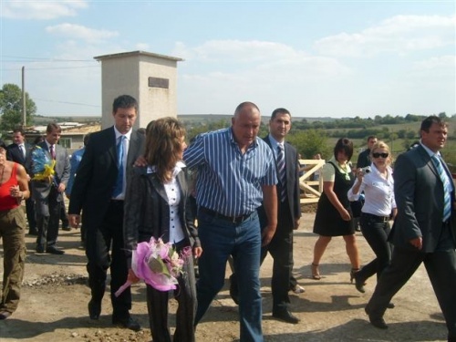 Bulgarian PM Reiterates Warnings for 'Bad' Investors: Bulgarian PM Reiterates Warnings for 'Bad' Investors