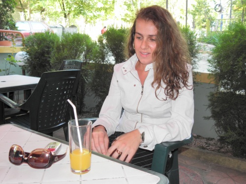 Bulgaria: Suspended Sentence for Bulgarian Mother in Macedonia