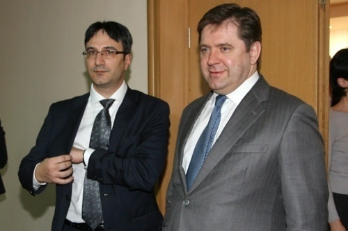 'Tough' Bulgaria-Russia Gas Talk Continues in Varna: 'Tough' Bulgaria-Russia Gas Talks Continue in Varna