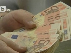 Bulgaria: Greek Police Chase Bulgarian Euro Forgers