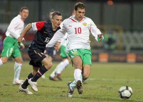 Bulgaria: Bulgaria's Petrov Scores for Villa in England's Premiership