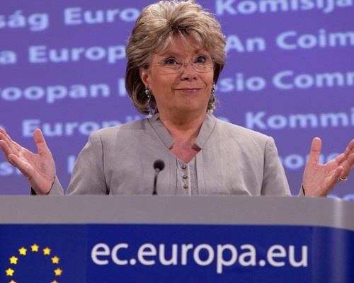 Bulgaria: EU Launches Probe into France's Roma Expulsion