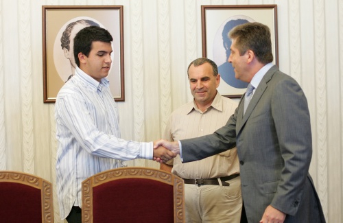 Bulgaria: Bulgarian President Calls for State Support of Education, Research