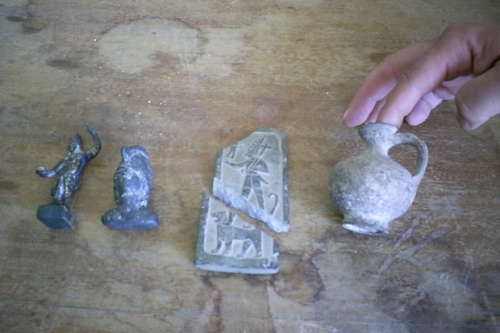 Bulgarian Customs Agents Rescue 4 Antique Objects: Bulgarian Customs Agents Rescue 4 Antique Objects