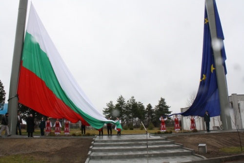 Bulgaria: Sluggish Bulgarian Customs Said to Blockade Turkey Border