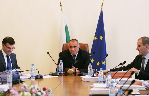 Bulgaria: Bulgaria's Govt Bravely Ventures 3.6% Economic Growth in 2011