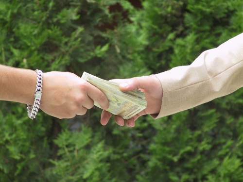 Bulgarian Policemen, Customs Agents Charged with Corruption: Bulgarian Policemen, Customs Agents Charged with Corruption