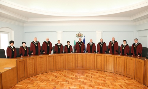 Bulgaria: Bulgarian Constitutional Court Mauls Academic Degrees 'Reform'