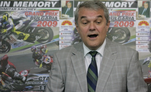 Bulgaria: Defeated Bulgaria's Ex Interior Minister: Jurgen Roth Is Mudslinger