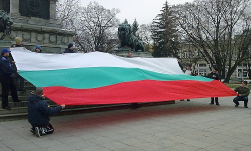 Bulgaria: Bulgaria to Allow Citizenship for 5-Year Legal Stay