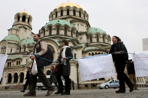 Bulgaria: Bulgaria Parliamentary Body Thrashes Out Budget Draft 2011