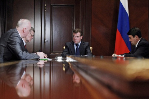 Bulgaria: Medvedev Blames Moscow Attack on Airport Security