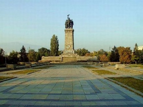 Bulgaria: The Soviet Army Monument in Sofia: Keep It but Explain It!