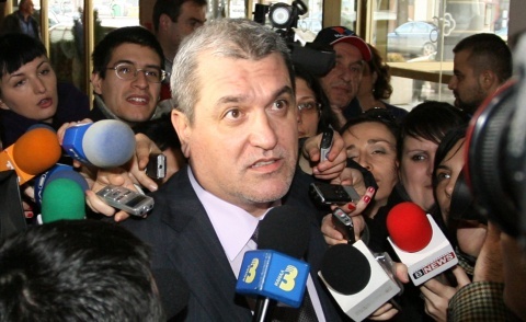 Bulgarian Police Arrest Administrator of Ethnic Turkish Dissident Politician Facebook Group: Bulgarian Police Arrest Administrator of Ethnic Turkish Dissenter's Facebook Group