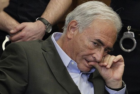 Ex IMF Head Strauss-Kahn Released on Bail: Ex IMF Head Strauss-Kahn Released on Bail