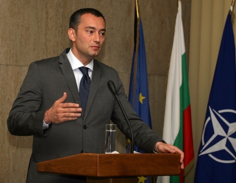 Bulgaria: Bulgaria's Top Diplomat Heads for Capital of Libyan Rebels