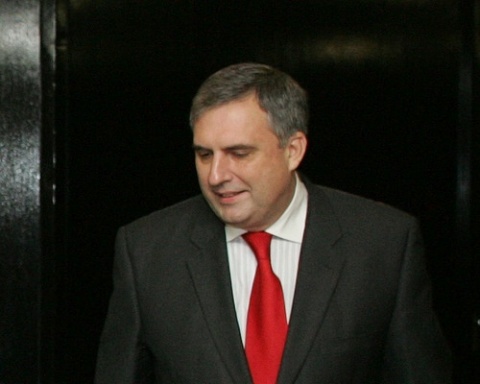 Bulgaria: Bulgarian Leftist Presidential Runner Vows to Set Long-Term Goals