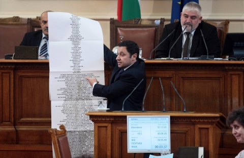 Bulgaria: PM Borisov Makes Brief Appearance on No-Confidence Debate