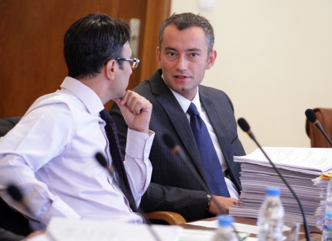 Bulgaria: EC Paper Ignites Bulgaria's Shy Hopes for Common EU Energy Policy