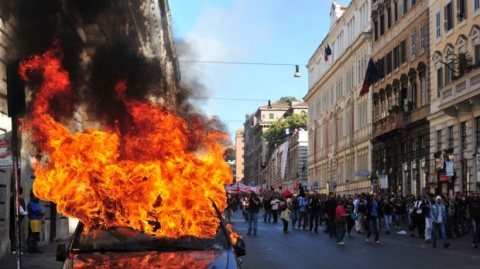 Bulgaria: Bank of Italy Head: Young People Right to be Indignant