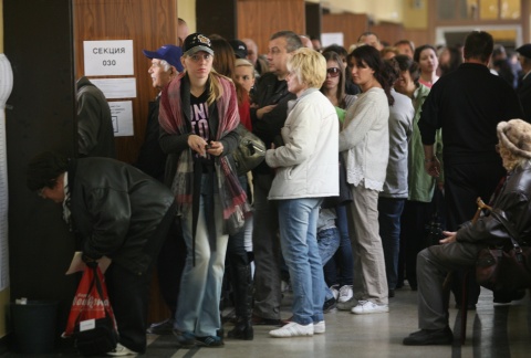 Bulgaria: Authorities, Opposition Clash over Number of Bulgarians Erroneously Barred from Voting