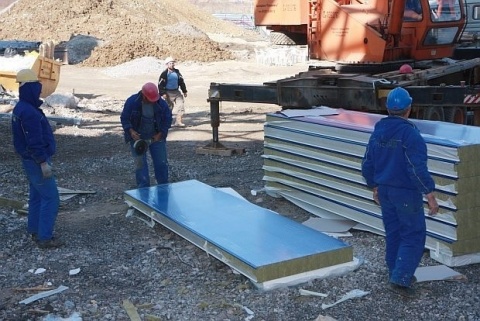 Bulgaria: 87% of Bulgarians OK with Working Conditions despite Irregularities