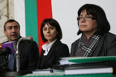Bulgaria: Electoral Body: Bulgaria's Vote Fully Legal despite Organizational Trouble