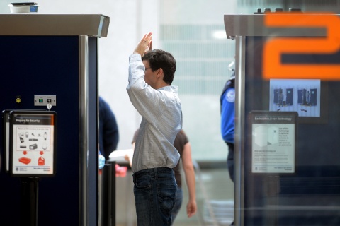 Bulgaria: EC Tightens Regulation of Airport Body Scans