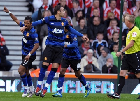 Bulgaria: Berbatov Considers Sensational Anzhi Move - Agent